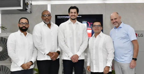 Silvio del Rosario, Roger Cruz, Sebastián Peña, César Peñailillo y José Enrique Fernández.