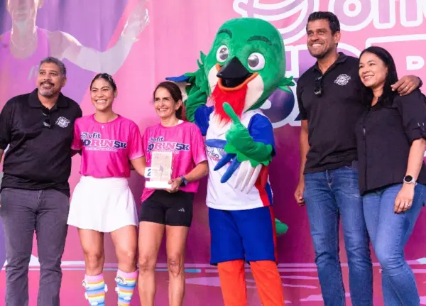 Reconocimiento a Samuel Nuñez, Karla Martín, Cristina Matos, Modesto Reyes y Marlenny Peña.