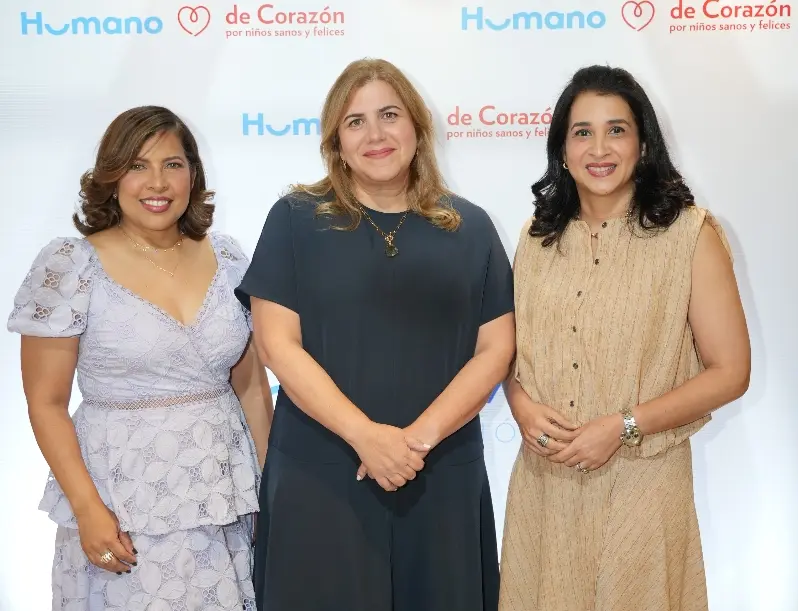 Cynthia Modesto, Patricia Luna y Vilma Bretón.