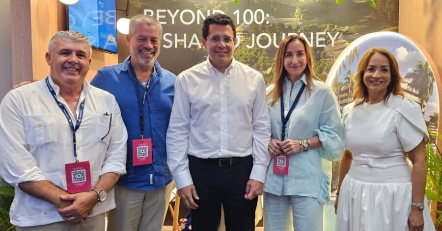 Sergio Carballo, José Portocarrero,  David Collado, Gina Núñez y Aguie Lendor.