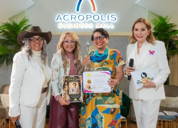 Jackeline Soriano Fountain, Jacqueline Tineo, Nereyda Castillo y Jatnna Tavárez.
