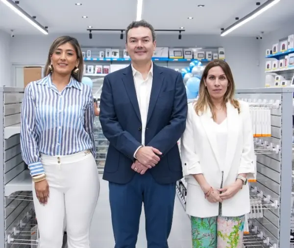 Alejandra Cely, Carlos Minjares y Adriana Torres.