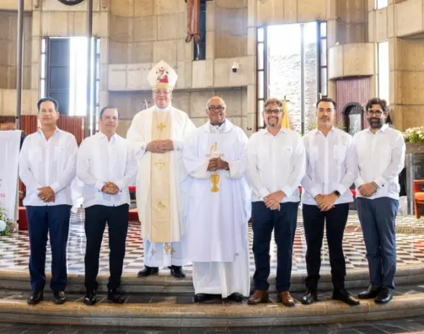 Juan José Alorda, Pedro Alorda,  José Amable Guzmán,  Porfirio Espinal, Felipe Thomas, Jorge Hernández y José Luis Thomas.