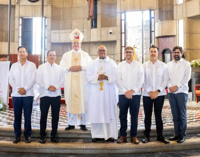 Juan José Alorda, Pedro Alorda,  José Amable Guzmán,  Porfirio Espinal, Felipe Thomas, Jorge Hernández y José Luis Thomas.