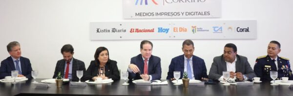 El Instituto Dominicano de las Telecomunicaciones presentó una campaña para estimular a la ciudadanía a reportar los intentos de chantaje.  JOSé DE LEóN