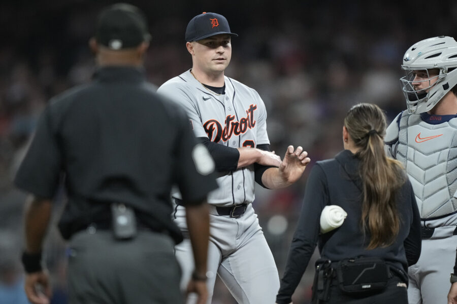 Tigers Braves Baseball