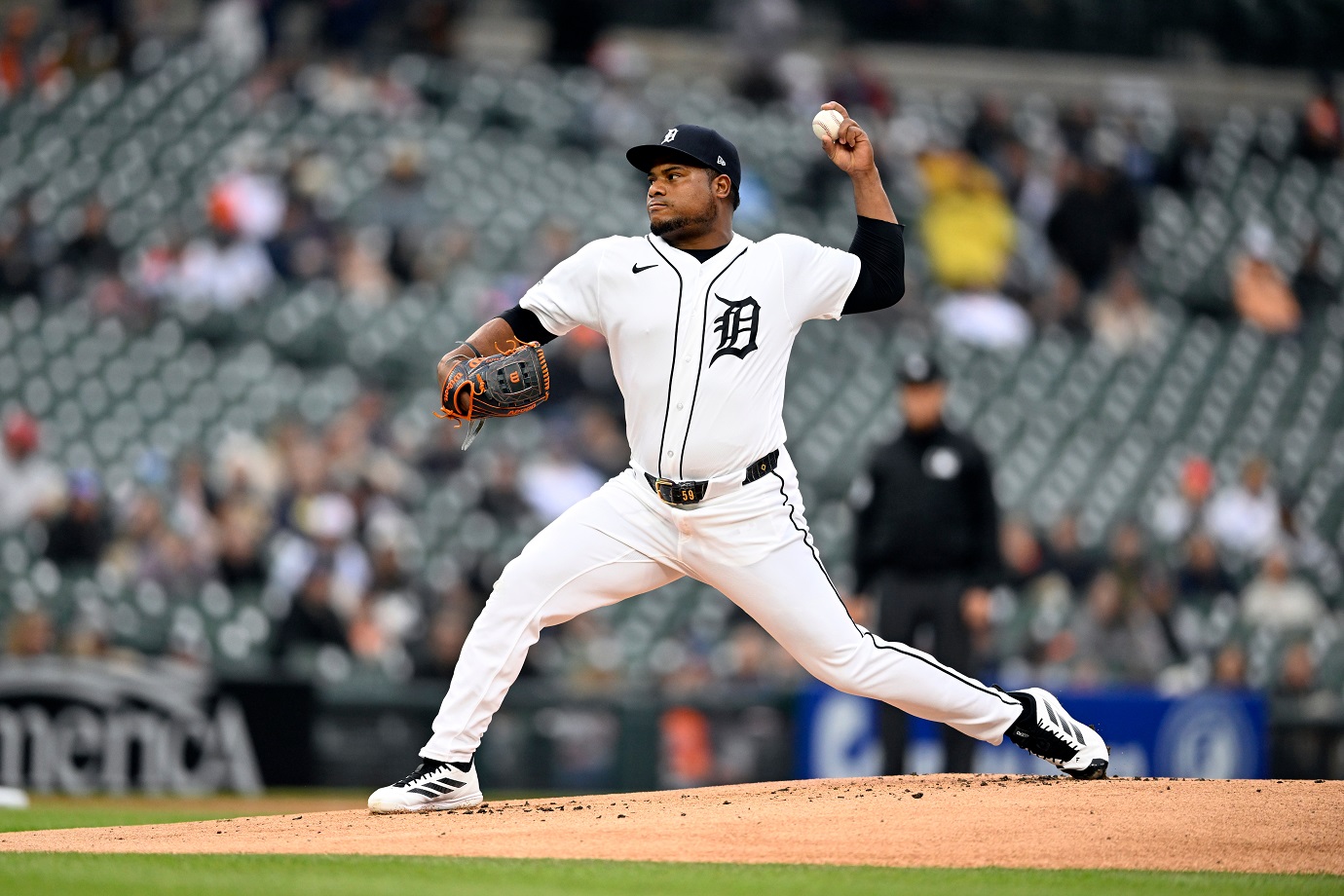Framber Valdez otra vez es centro de una controversia; MLB lo suspende 6 juegos