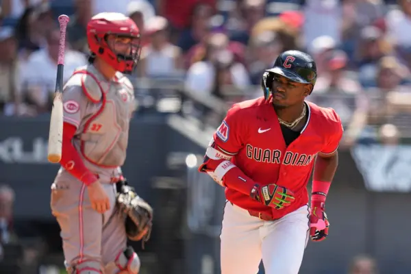 Reds Guardians Baseball