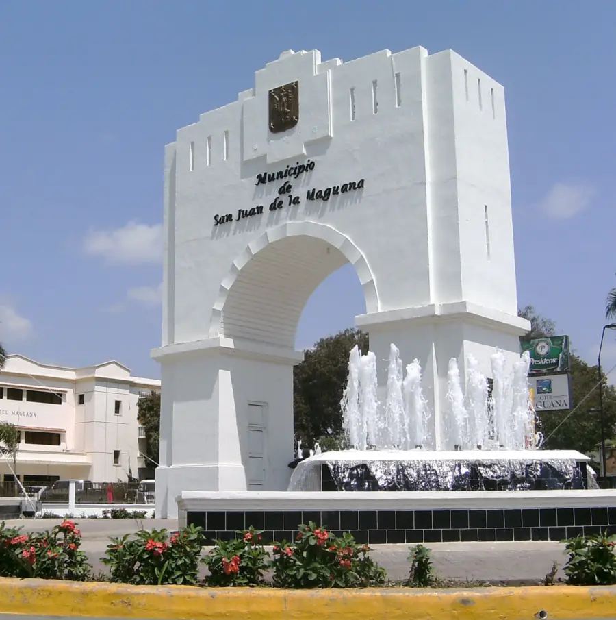 Arco-del-Triunfo-de-San-Juan-de-La-Maguana