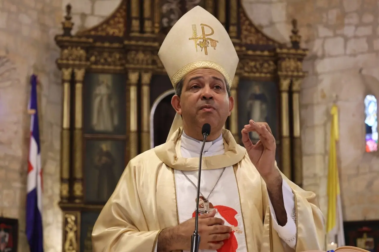 Arzobispo coadjutor de Santo Domingo será recibido por el papa León XIV el mismo día de presentación de su primera encíclica sobre inteligencia artificial