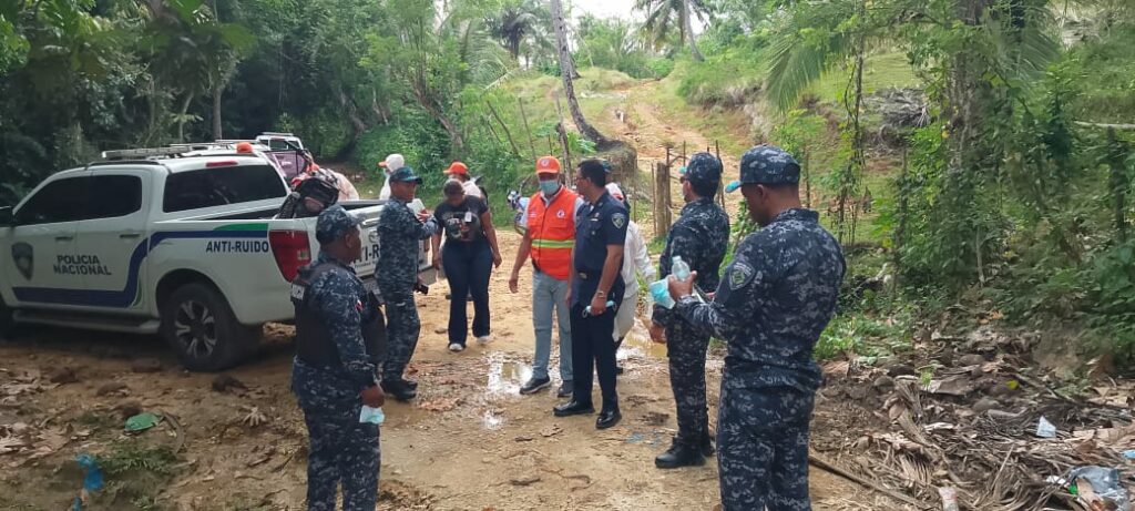 Autoridades investigan hallazgo de osamenta quemada en Nagua
