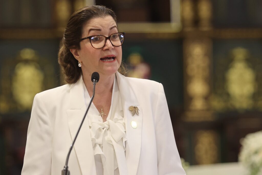 "Desde el Consejo Nacional de Seguridad Social reafirmamos nuestra misión de continuar construyendo un sistema que proteja, acompañe y garantice el bienestar en cada etapa de la vida", expresó Aura Celeste Fernández, gerente del CNSS. Guillermo Burgos.