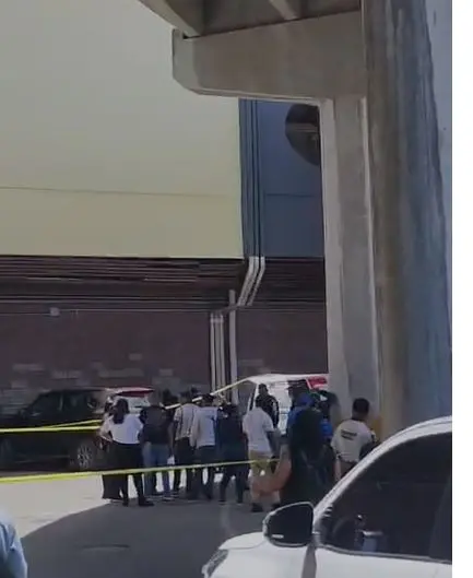 Cae hombre-Plaza Central