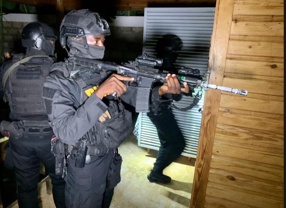 Operación PT7: Ministerio Público y DNCD golpean red de narcotráfico con operativos en tres provincias