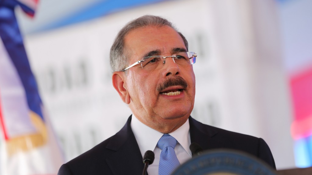 Danilo Medina califica de "sospechosa" la prohibición de publicar encuestas electorales