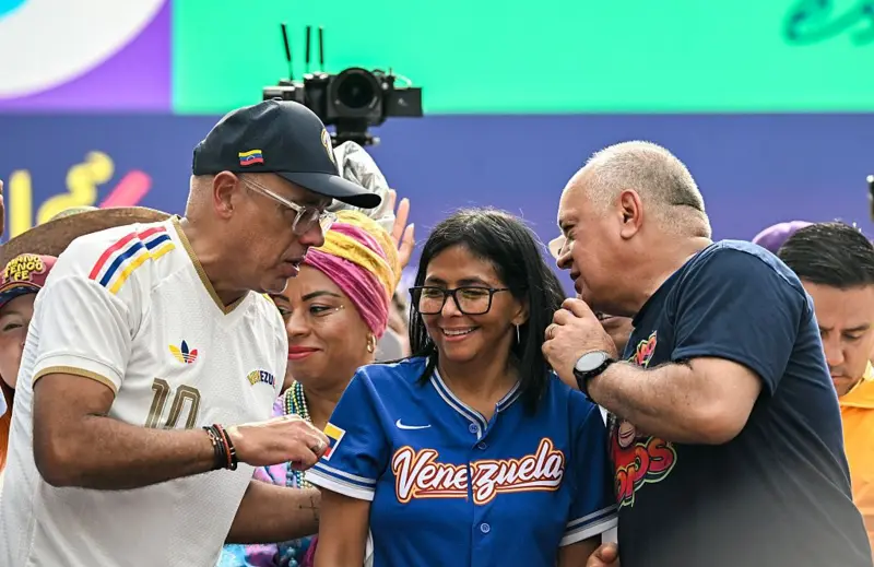 ¿Fin del chavismo económico? Las decisiones de Delcy Rodríguez en Venezuela