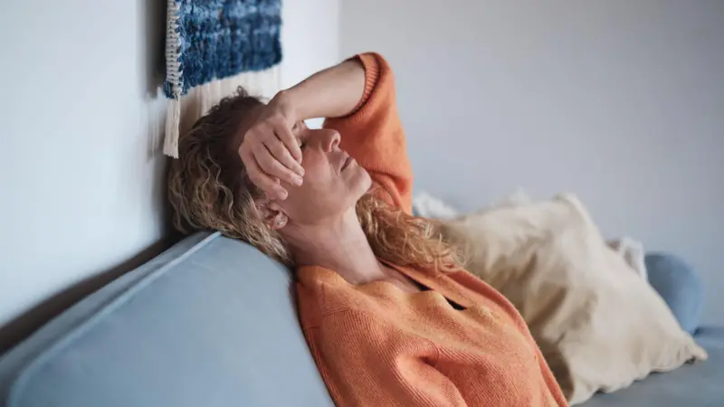 "Es como si la muerte viniera a buscarnos cada mes": la pesadilla de vivir con el trastorno disfórico premenstrual