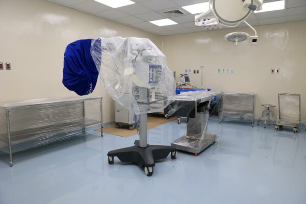 El tercer nivel del Hospital Vinicio Calventi se encuentra completamente remozado, según director del SNS.