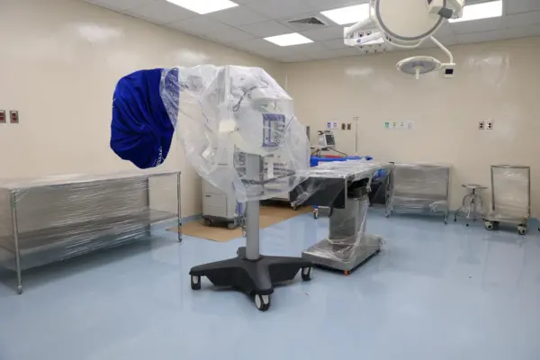 El tercer nivel del Hospital Vinicio Calventi se encuentra completamente remozado, según director del SNS.