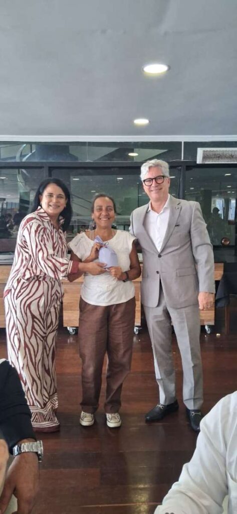 Consulado dominicano en Río de Janeiro realiza homenaje a las madres dominicanas