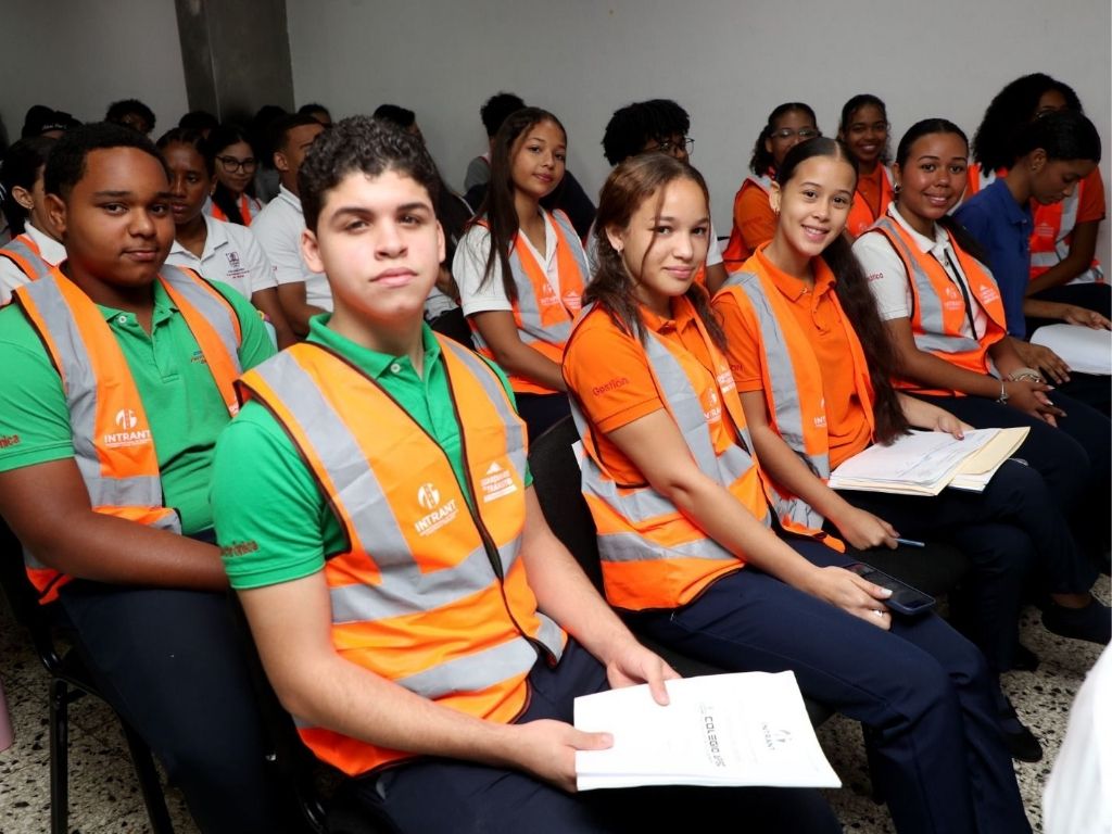 Educación vial podría ser requisito para graduarse en escuelas dominicanas