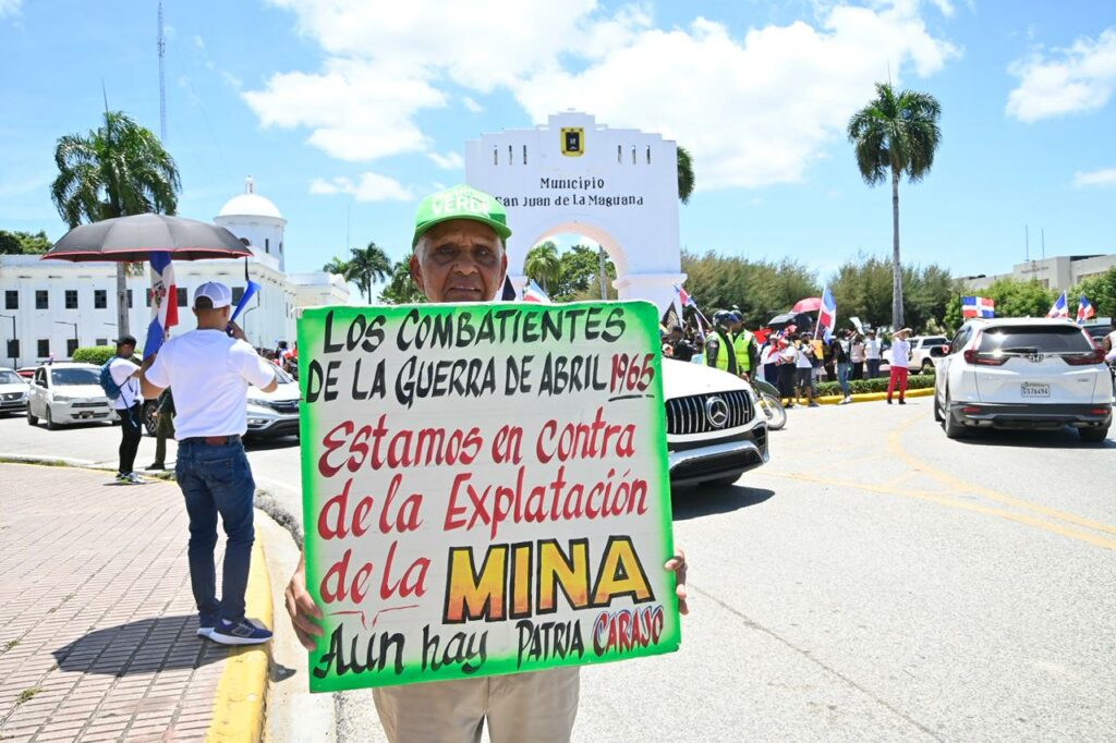 San Juan marcha en contra de la explotación minera del proyecto Romero y advierten daños al agua