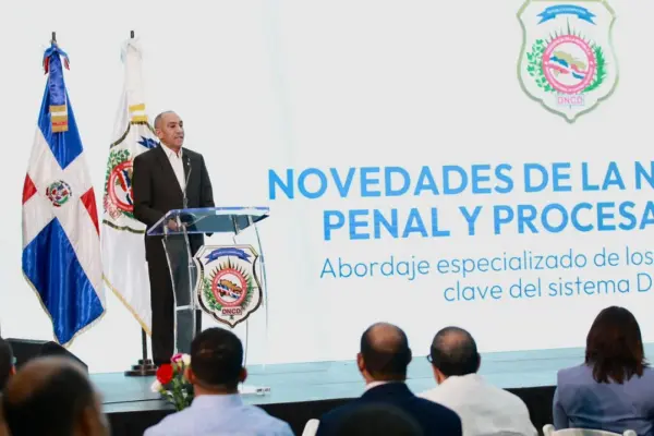 Formación Codigo Penal DNCD