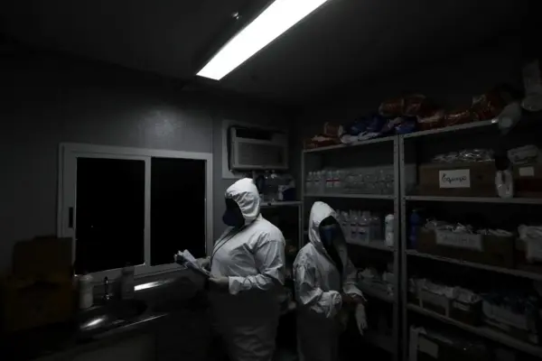 Fotografía de archivo de personal médico en Brasil.