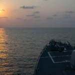 Irán crea un organismo para gestionar el tránsito por el estrecho de Ormuz