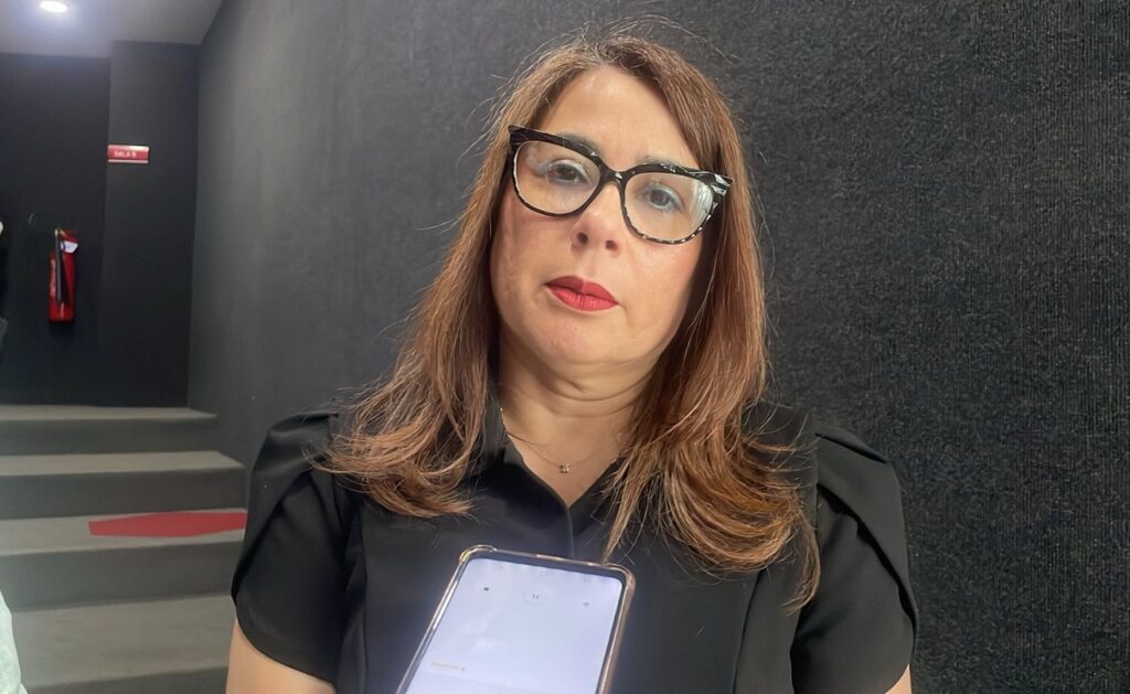 La psicóloga Dalul Ordehi explicó que la esperanza de vida de las personas con síndrome alcohólico fetal se reduce a un 50%.