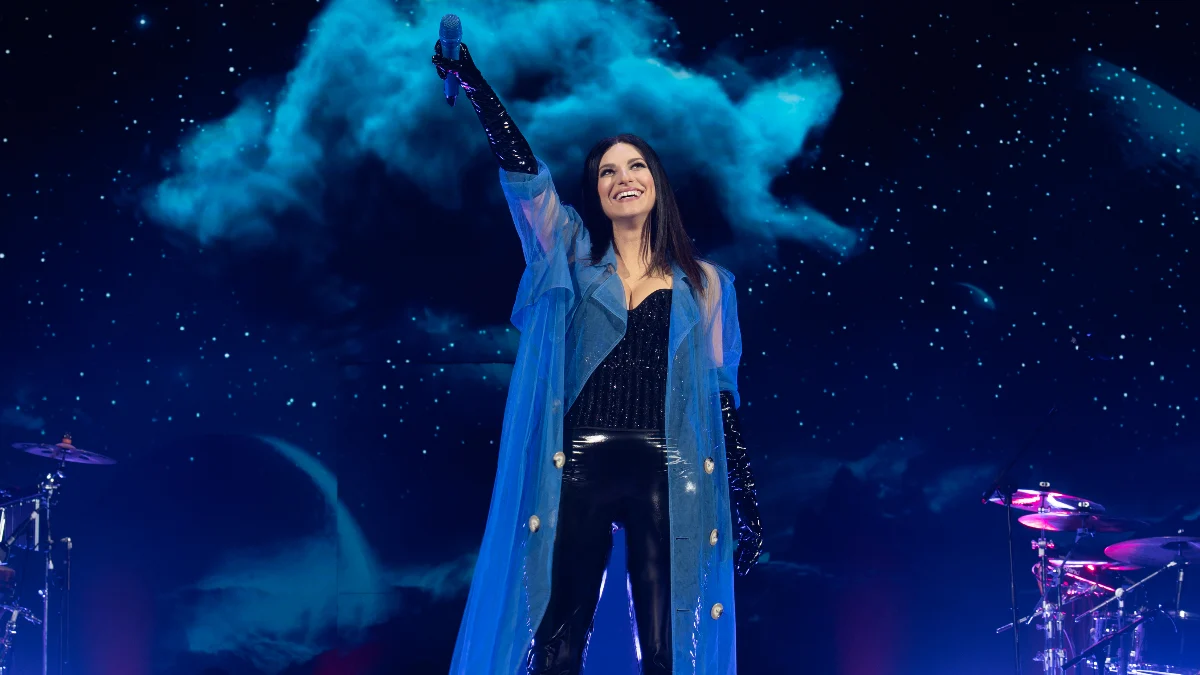 Laura Pausini brilla en Santo Domingo con un show cargado de nostalgia y energía