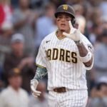 Manny Machado muestra gran frustración por pobre temporada ofensiva en 2026
