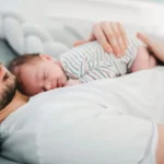 Qué es el síndrome de Couvade, la extraña afección que hace a los padres sentirse embarazados