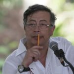 Petro le pide a Trump no intervenir en la campaña electoral colombiana