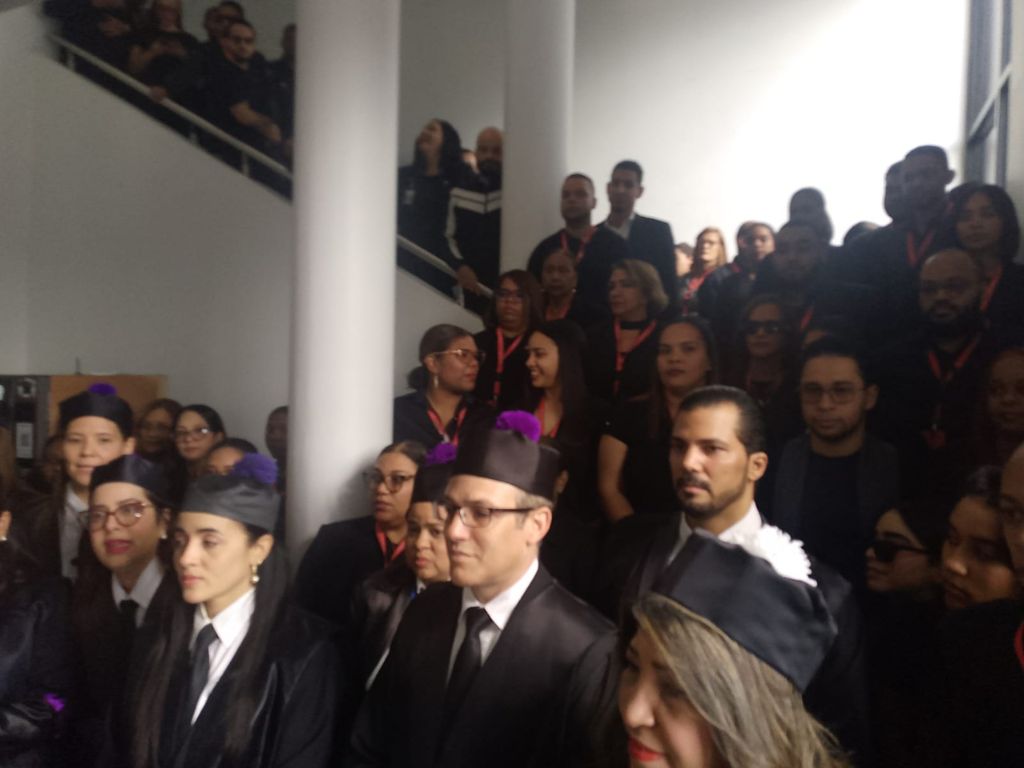 Paro de jueces mantiene cerrados los tribunales este jueves