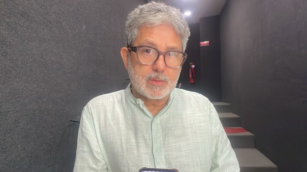 Rafael Lacau, profesor de cine de Intec y director del documental Nacer en Grados, que busca prevenir el consumo de alcohol en el embarazo.