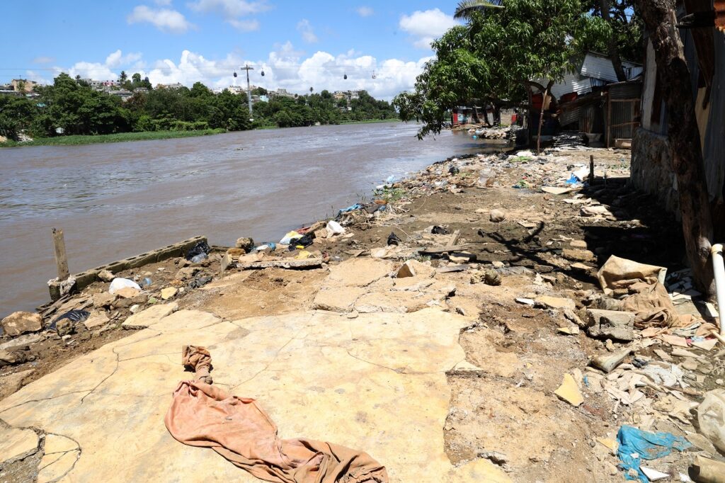 La recuperación del río Ozama incluirá áreas verdes y lugares de esparcimiento para los residentes de Las Lilas y zonas cercanas en Santo Domingo Este. José de León. 