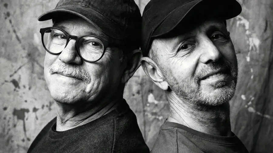 Silvio rodriguez y Alejo Stivey
