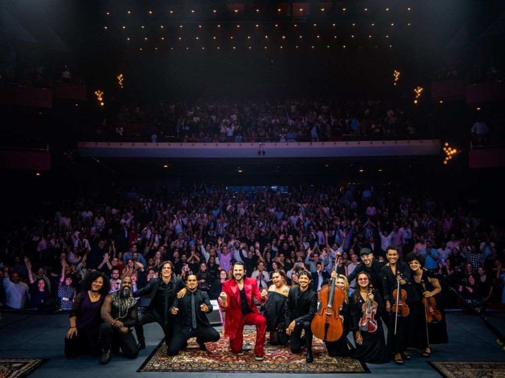 Beto Cuevas regaló una noche inolvidable en su concierto “Acústico”