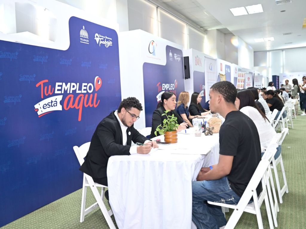 Empleo formal registra crecimiento de 3.21 %