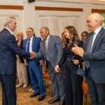 Presidente Abinader se reúne con la diáspora dominicana en Costa Rica