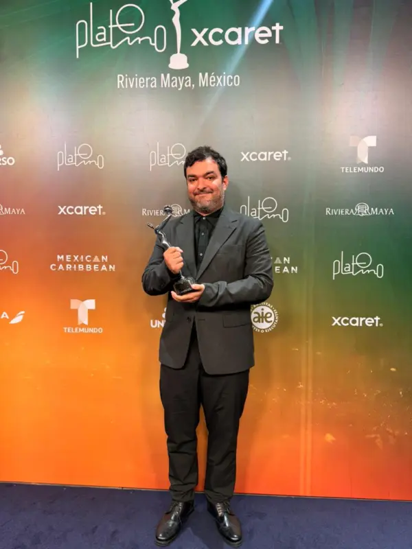 Olivia y las nubes es una película animada dominicana escrita y dirigida por Tomás Pichardo Espaillat.
