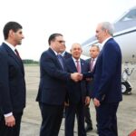 Presidente Abinader llega a Panamá, donde será orador principal del Congreso Mundial de Zonas Francas