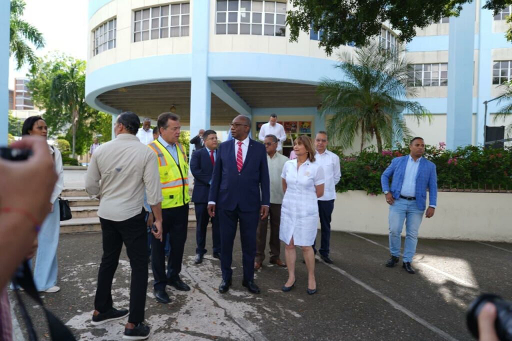 UASD y MIVED anuncian remodelación de la Biblioteca Pedro Mir