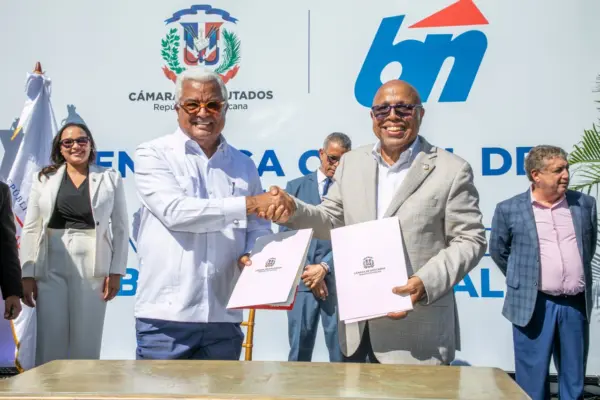 Entrega club del legislador