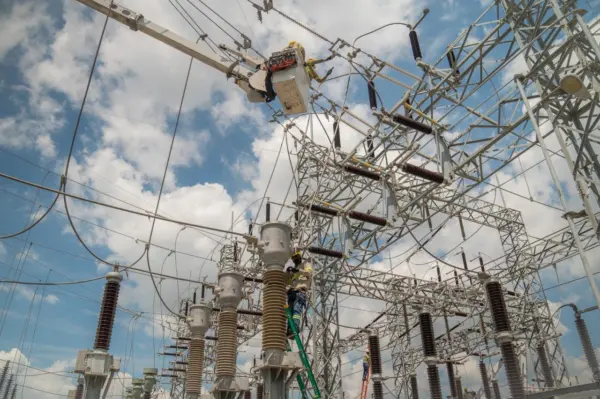 Santo Domingo. – ETED realizará mantenimientos preventivos en las subestaciones Embajador – Barra y Arroyo Hondo – Capotillo para fortalecer el sistema eléctrico