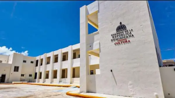Escuela de Bellas Artes en Puerto Plata