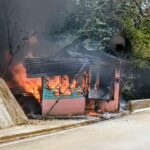 Incendio por cortocircuito destruye vivienda en Puerto Plata