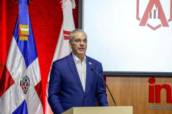 Presidente Luis Abinader Intec