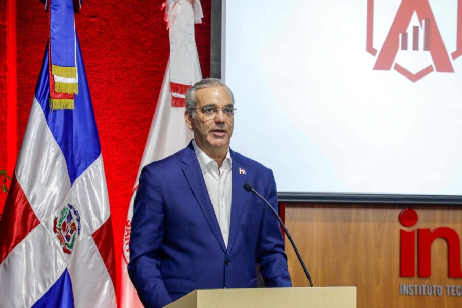 Presidente Luis Abinader Intec